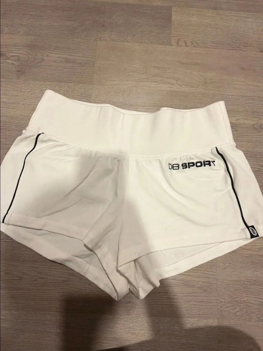 DB Sport Women's Cream Athletic Shorts with Contrast Piping - Picture 2 of 3